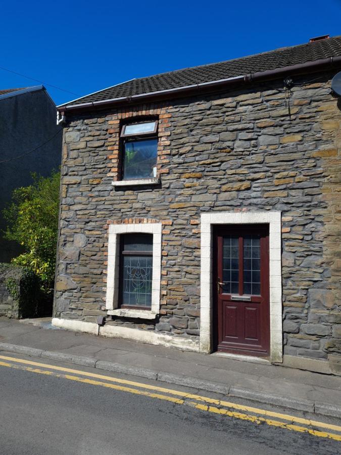 Old Road Cottage Pet Friendly Outdoors Beaches Neath Buitenkant foto