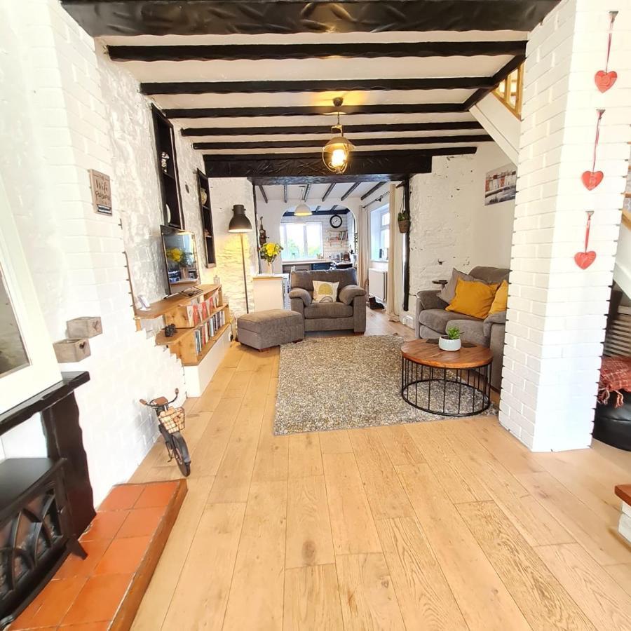 Old Road Cottage Pet Friendly Outdoors Beaches Neath Buitenkant foto
